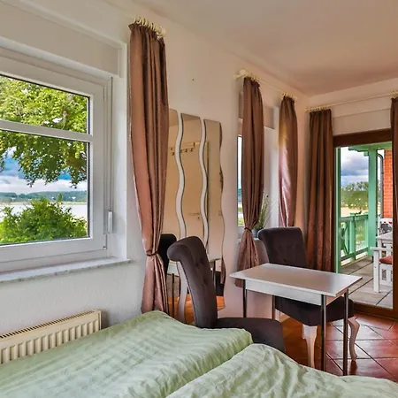 Kleines Mit Traumhaftem Seeblick, Seedorf Zeesenhaus Nr 4 *