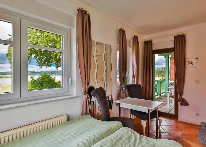 Kleines Mit Traumhaftem Seeblick, Seedorf Zeesenhaus Nr 4 *